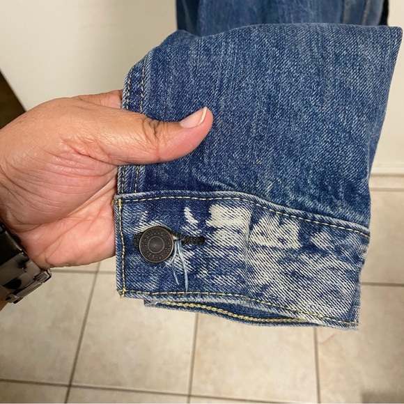 Levi’s Denim Jacket Mens Size XL Blue Denim Trucker Button Up Jean Jacket - Picture 7 of 16